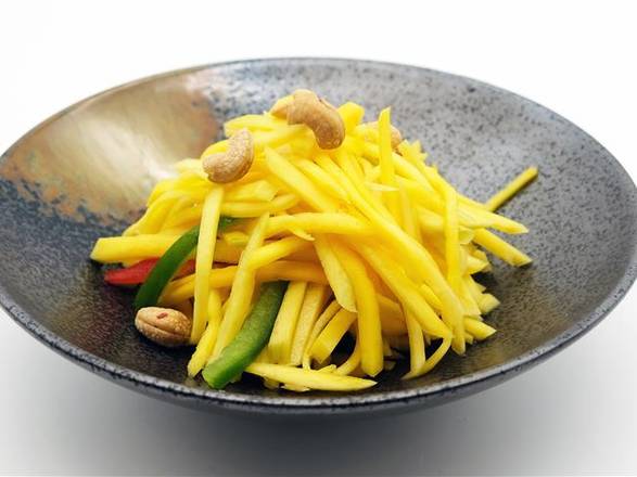 T1 Thai Style Green Mango Salad 泰式青芒果沙律